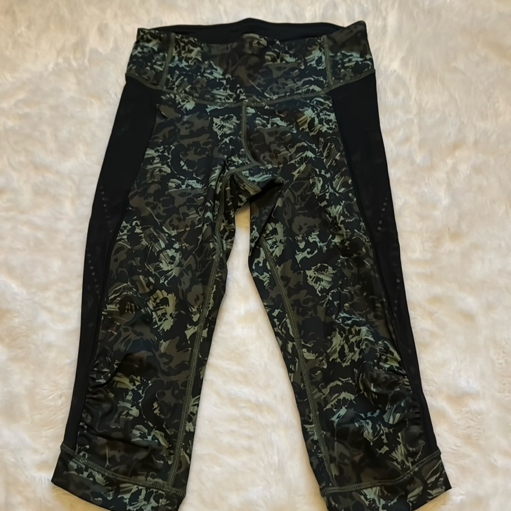 Lululemon HR Crop Leggings 17” 4